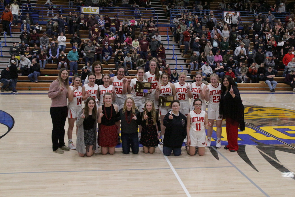Lady Outlaws